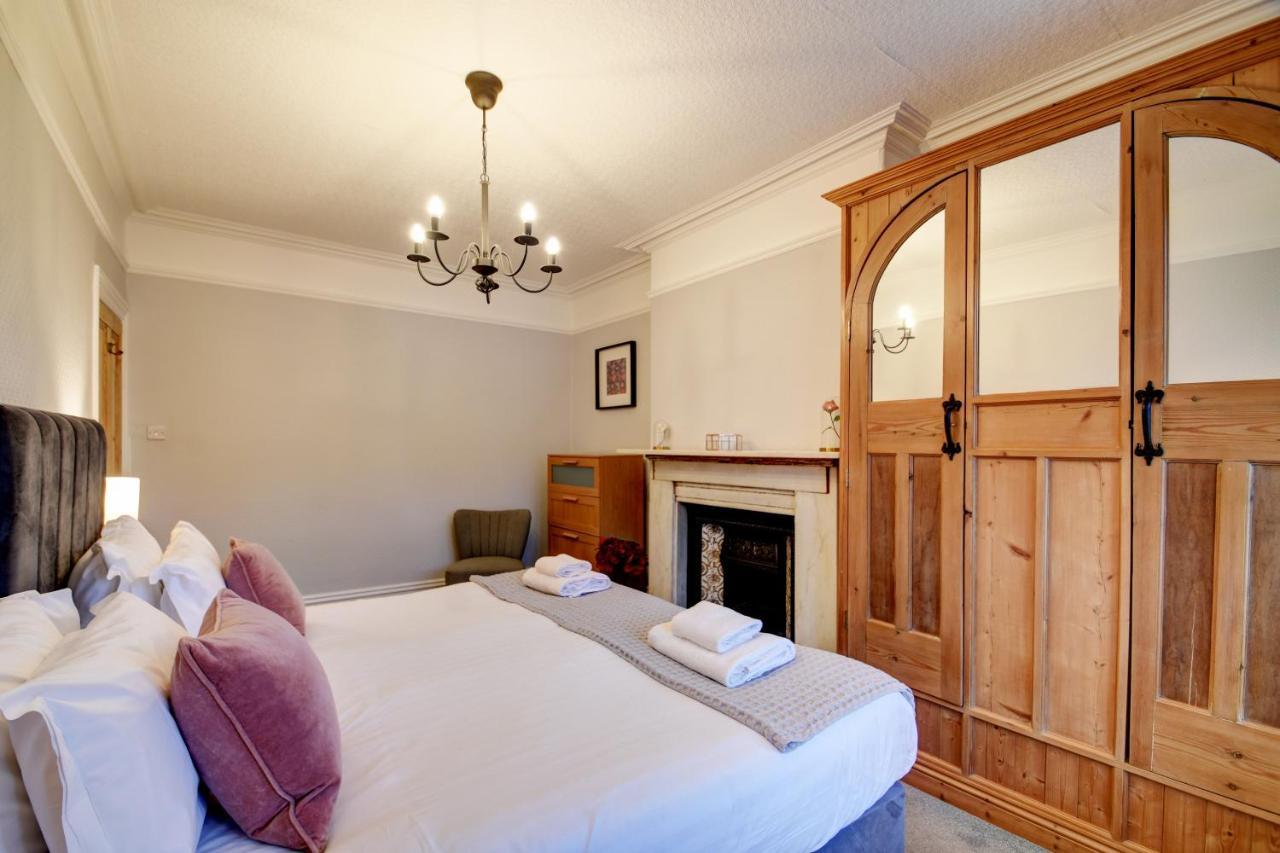 Spacious Victorian Townhouse Near Hcc With Off Street Parking Harrogate Exteriér fotografie