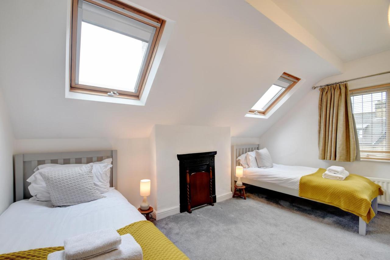 Spacious Victorian Townhouse Near Hcc With Off Street Parking Harrogate Exteriér fotografie
