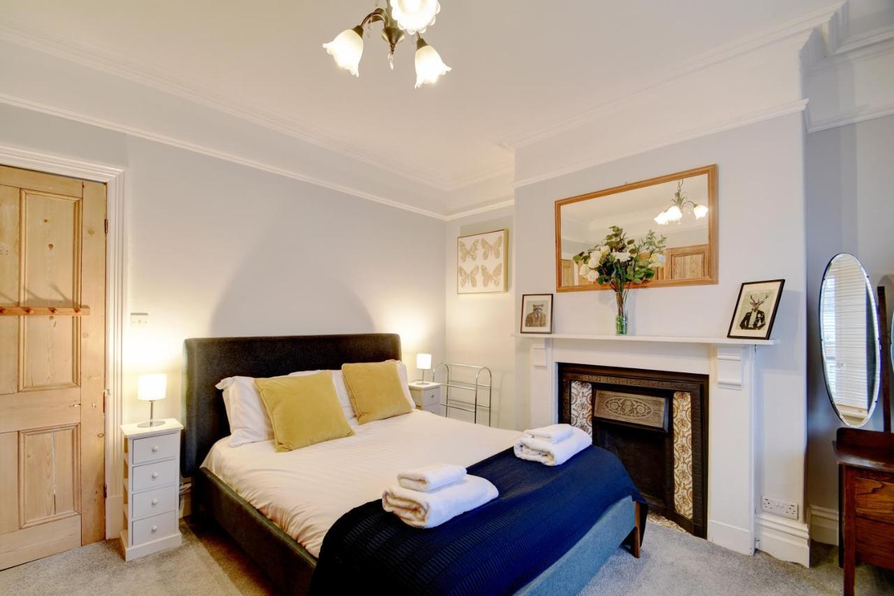 Spacious Victorian Townhouse Near Hcc With Off Street Parking Harrogate Exteriér fotografie