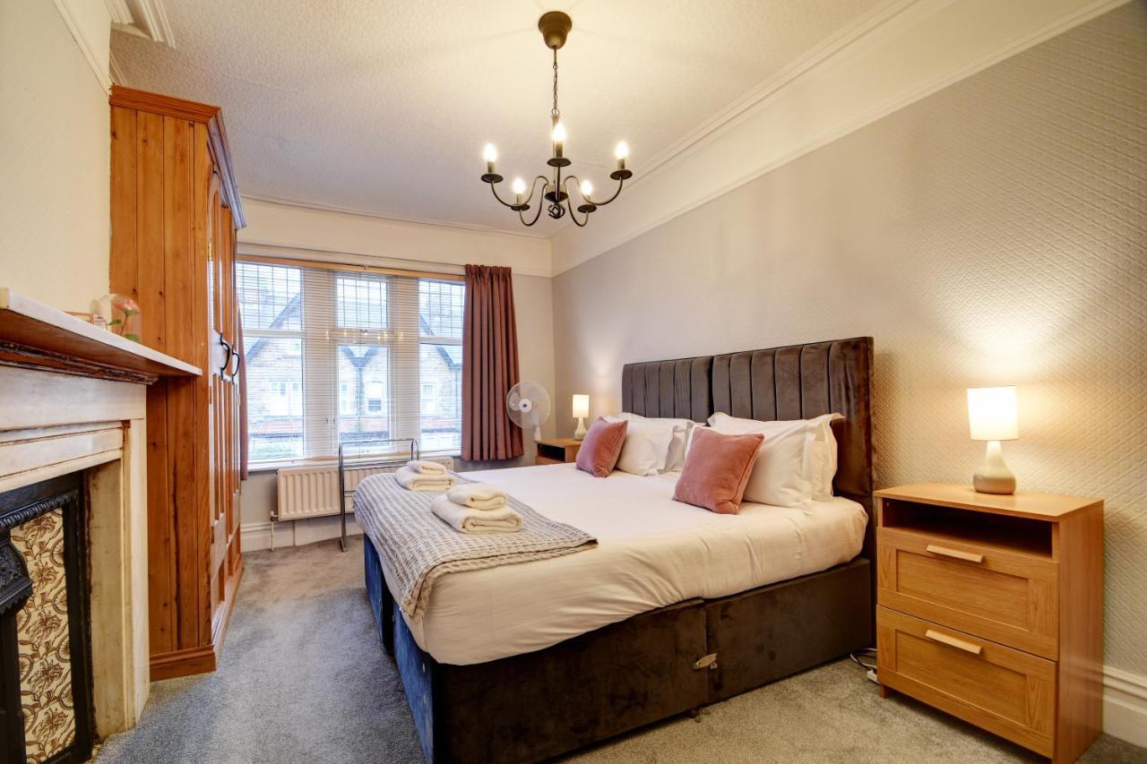 Spacious Victorian Townhouse Near Hcc With Off Street Parking Harrogate Exteriér fotografie